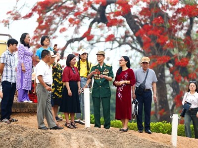 Người lính già và ký ức “khoét núi, ngủ hầm…”