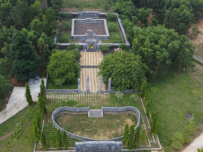 Vì sao lăng mộ các chúa Nguyễn ít được biết đến?