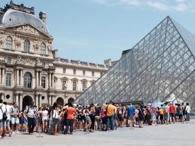  Đưa breakdance vào bảo tàng để truyền bá văn hóa Pháp