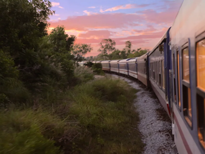 Truyền thông Mỹ ca ngợi tuyến tàu du lịch Việt Nam