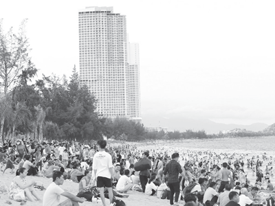 Phát triển du lịch trở thành ngành kinh tế mũi nhọn