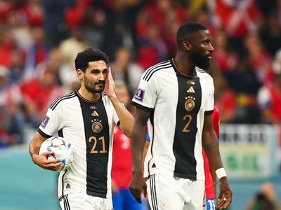 Cú hích tinh thần cho người Đức