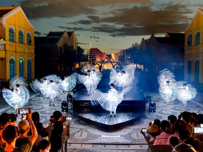 Vẫn còn lúng túng