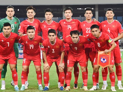  Nỗ lực của “Những chiến binh sao vàng” 