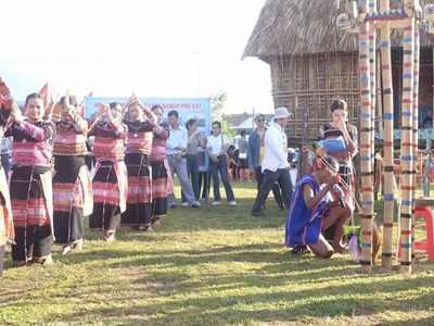  Đặc sắc lễ hội dân gian truyền thống