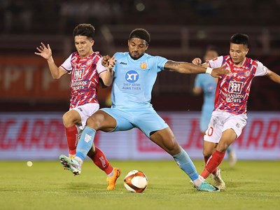 Rafaelson ghi bàn hơn 5 CLB