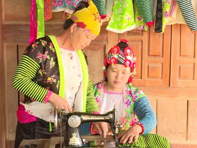 Đánh thức tiềm năng bản Lồng