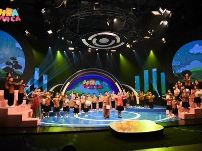 Giải trí phải kết hợp với giáo dục