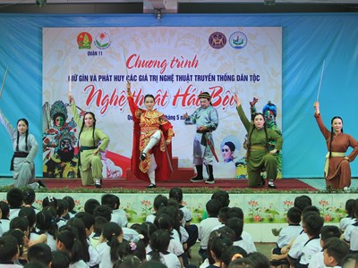 Nối dài sức sống Hát bội