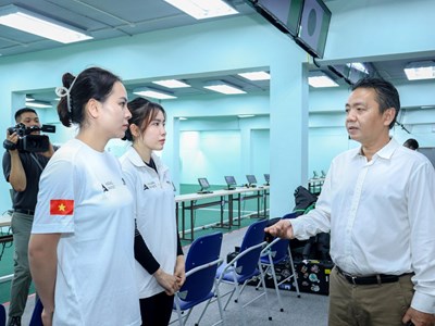 Nhiều điểm sáng