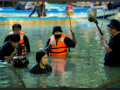 Tụt dốc không phanh