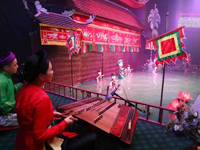 Khơi thông nguồn lực phát triển văn hóa