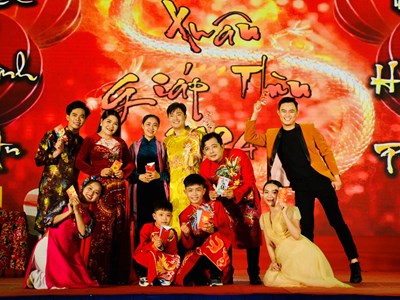  Gắn kết tình thân các gia đình vùng sông nước