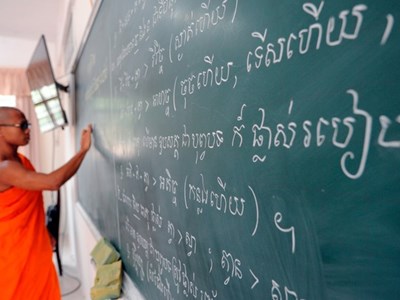 Những nhà giáo nặng lòng “gieo chữ” Pali