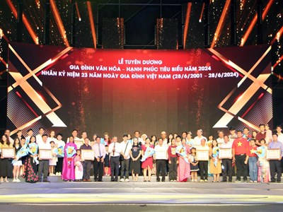  Đẩy mạnh triển khai Bộ tiêu chí Xây dựng gia đình hạnh phúc