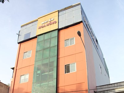  Bạo hành trẻ em và trục lợi mang danh từ thiện