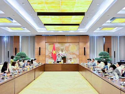 Chấn chỉnh nghệ sĩ, người nổi tiếng quảng cáo sai sự thật