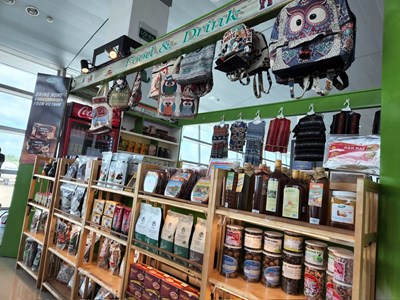  Định vị điểm đến bằng quà lưu niệm