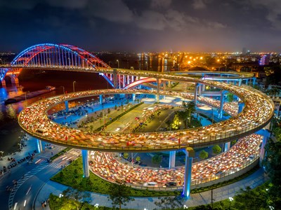 Kể chuyện Việt Nam bằng hình ảnh