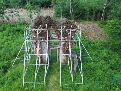  Sẽ đầu tư 12 tỉ đồng “cứu” di tích tháp Sáng