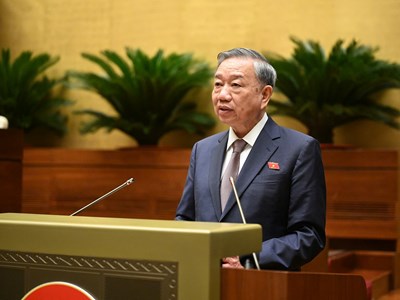  Đột phá trong tư duy lập pháp vì sự phát triển bền vững đất nước