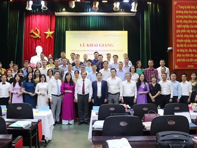  Trường Cán bộ quản lý văn hóa, thể thao và du lịch đón nhận Huân chương Lao động hạng Nhất