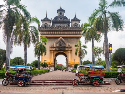 Ghé thăm một nước Lào yên bình những ngày cuối năm