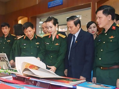  Đưa văn hóa đọc thấm sâu vào đời sống lực lượng vũ trang