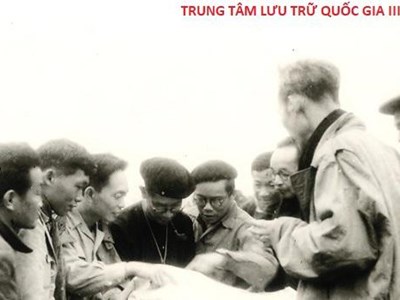 Công bố những tài liệu lưu trữ quý hiếm