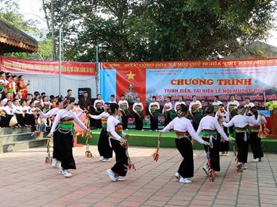 Tạo động lực nâng cao thu nhập bền vững cho hộ gia đình