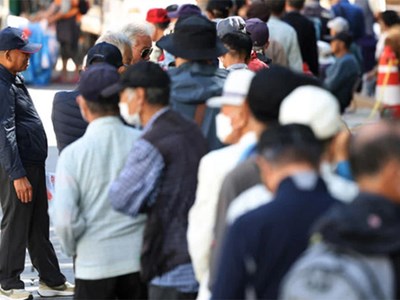 Hàn Quốc trở thành xã hội “siêu già“