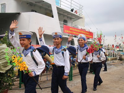 Chuyến tàu mùa xuân đi thềm lục địa