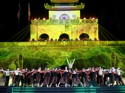 Thúc đẩy phát triển các ngành công nghiệp văn hóa