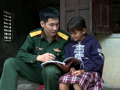 Điểm tựa vững vàng cho trẻ em nghèo