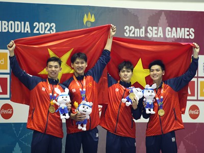 Tìm thầy giỏi, trò hay cho mục tiêu top 3