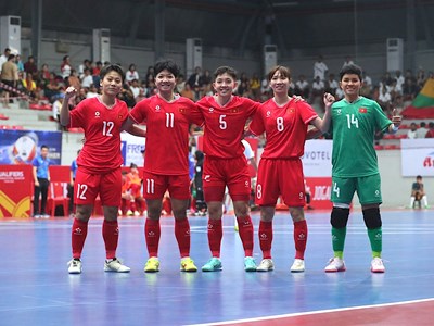  Đội tuyển Futsal nữ khởi đầu suôn sẻ