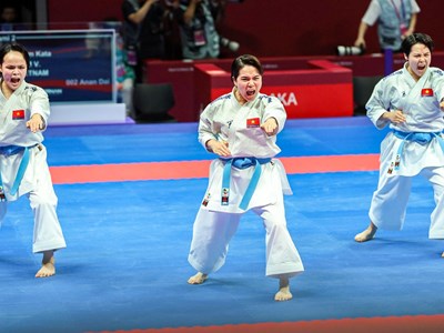 Khơi dậy khát vọng cống hiến cho mục tiêu vươn mình