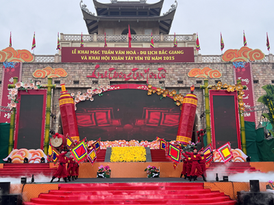 Khai mạc Tuần Văn hóa - Du lịch và khai hội Tây Yên Tử