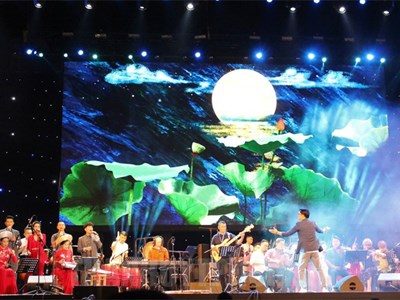  Giới trẻ và sứ mệnh gìn giữ âm nhạc dân tộc