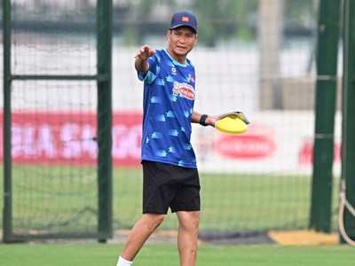 Tuổi già nhưng chí chẳng già