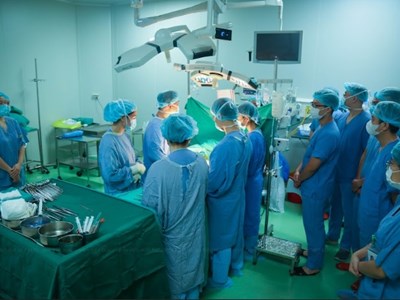 Không phải người giàu mới được ghép tạng tình nguyện