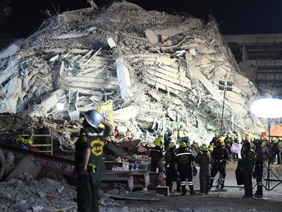 Thái Lan tăng tốc cứu hộ tại tòa nhà 30 tầng bị sụp đổ do động đất