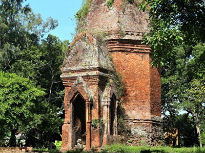Gần 8,39 tỉ đồng bảo tồn di tích tháp Chăm Bằng An