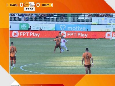 Những phản ứng trái chiều trên sân Pleiku