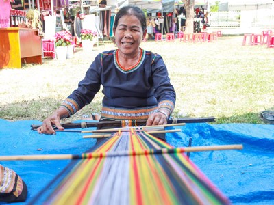 Cần được “tiếp sức”