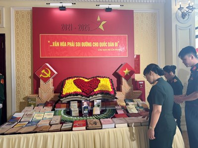 “Trả nợ” quá khứ, viết tiếp tương lai