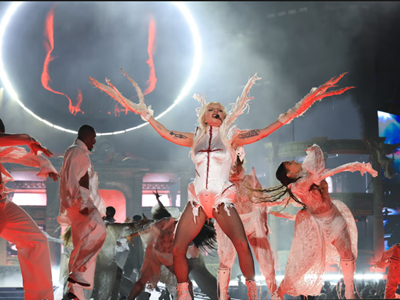 Lady Gaga lập kỷ lục với concert miễn phí thu hút 2,5 triệu khán giả