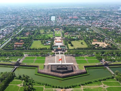 Danh xưng và bản sắc