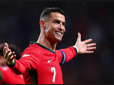Ronaldo vẫn là VĐV đắt giá nhất thế giới năm 2025