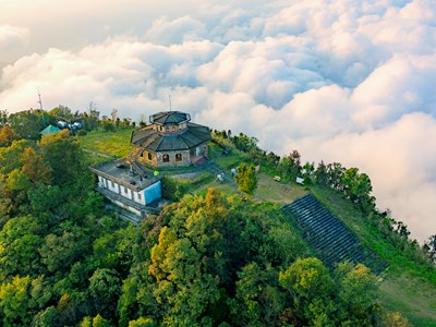 Không bất chấp để phát triển kinh tế